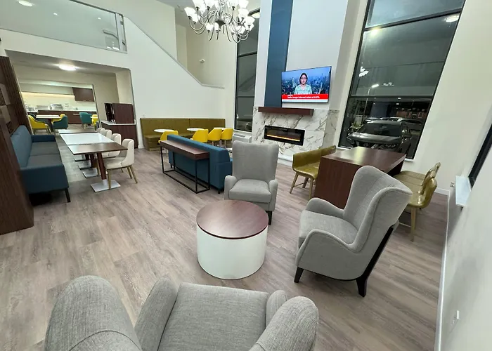 Comfort Inn & Suites Salt Lake City I-80 I-15 Downtown
